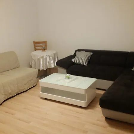 Апартаменты Ferienwohnung Sesvenna Davos